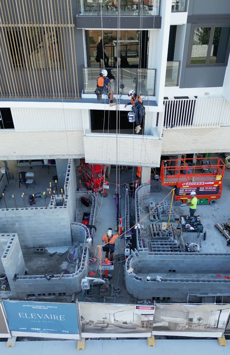 Rigging & hauling across the Gold Coast and Brisbane